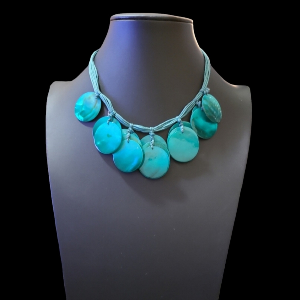 14" Vintage Green Necklace Lot 8